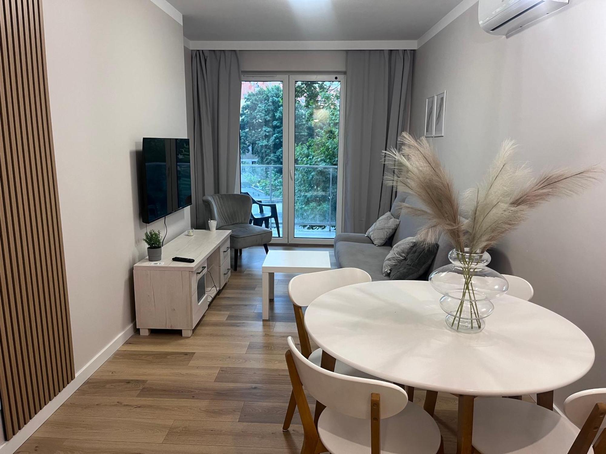 Zlote Apartamenty 36 ليجنيكا المظهر الخارجي الصورة
